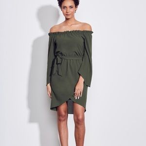Ali & Jay Women's Get Me to The Greek Off The Shoulder Long Sleeve Green Dress